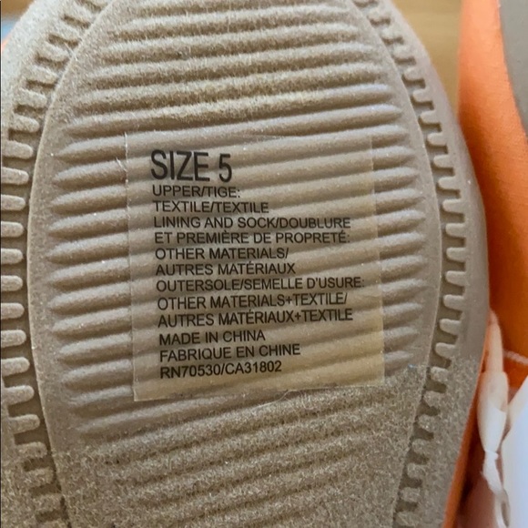 🌺Janie and Jack Shoes - Picture 5 of 8